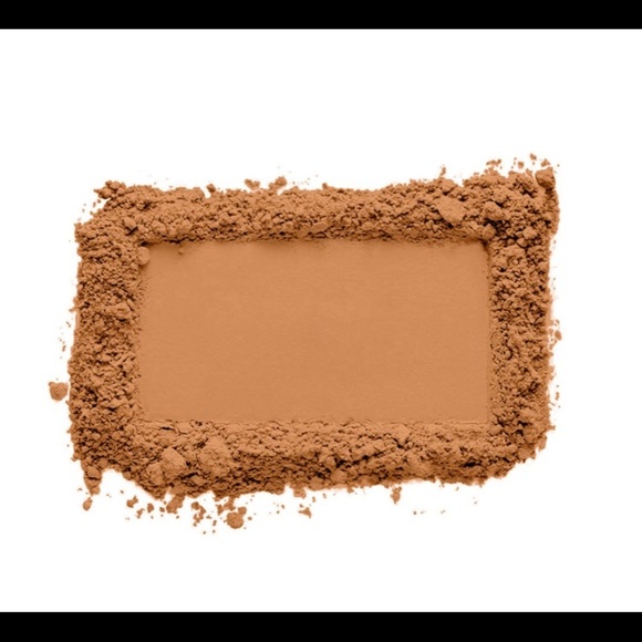 Light Reflecting Setting Powder ON SALE NOW - Picture 5 of 10